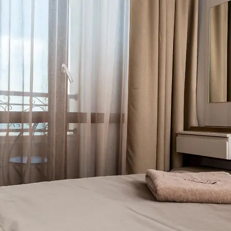 Onyx - Free Access & Parking Otel 4*