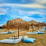 Onyx - Free Access & Parking 4*