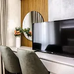Onyx - Free Access & Parking 4*