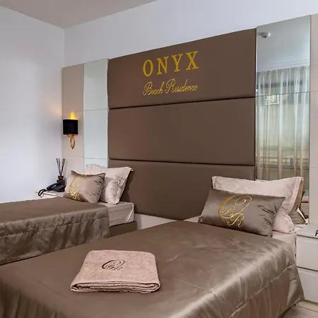 Onyx - Free Access & Parking מלון