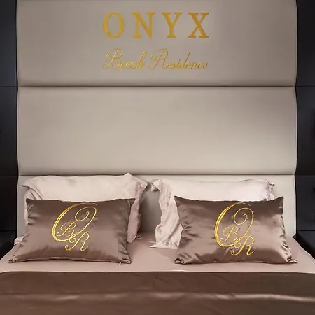 Onyx - Free Access & Parking מלון