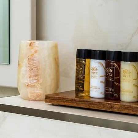 Onyx - Free Access & Parking 4* סבטי ולאס