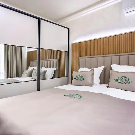 Onyx - Free Access & Parking מלון