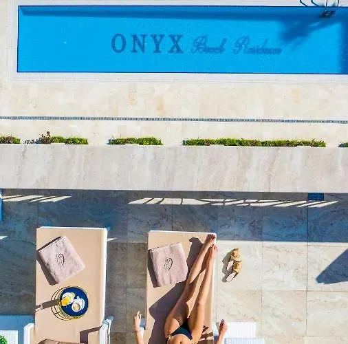 Hotel Onyx - Free Access & Parking 4*