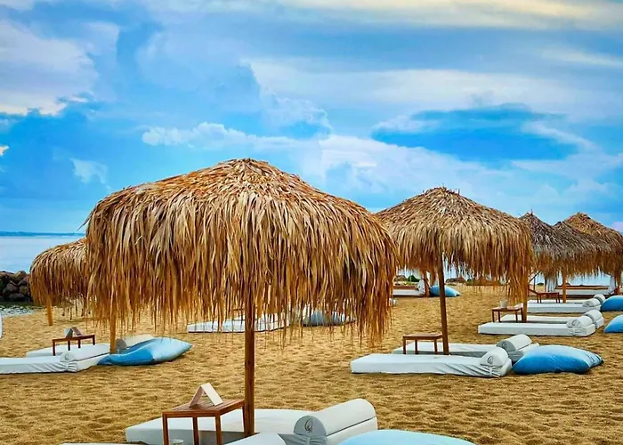 Onyx - Free Access & Parking 4*